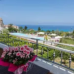 Sentido Michelizia Tropea