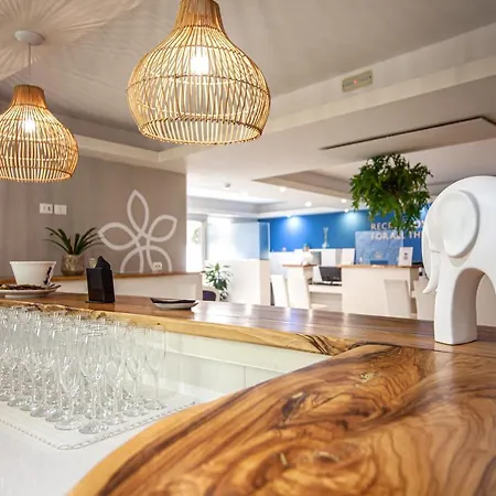 Hotel Sentido Michelizia 4*