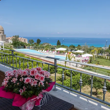 Sentido Michelizia Tropea