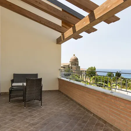 Sentido Michelizia Tropea