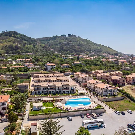 Sentido Michelizia Tropea