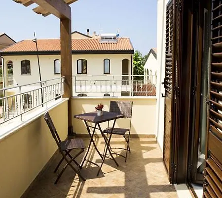 Sentido Michelizia Tropea